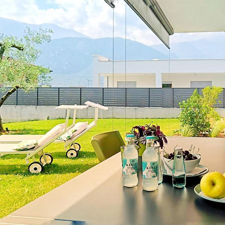 Elvy Garda Living Garden Apartman Riva del Garda Kültér fotó