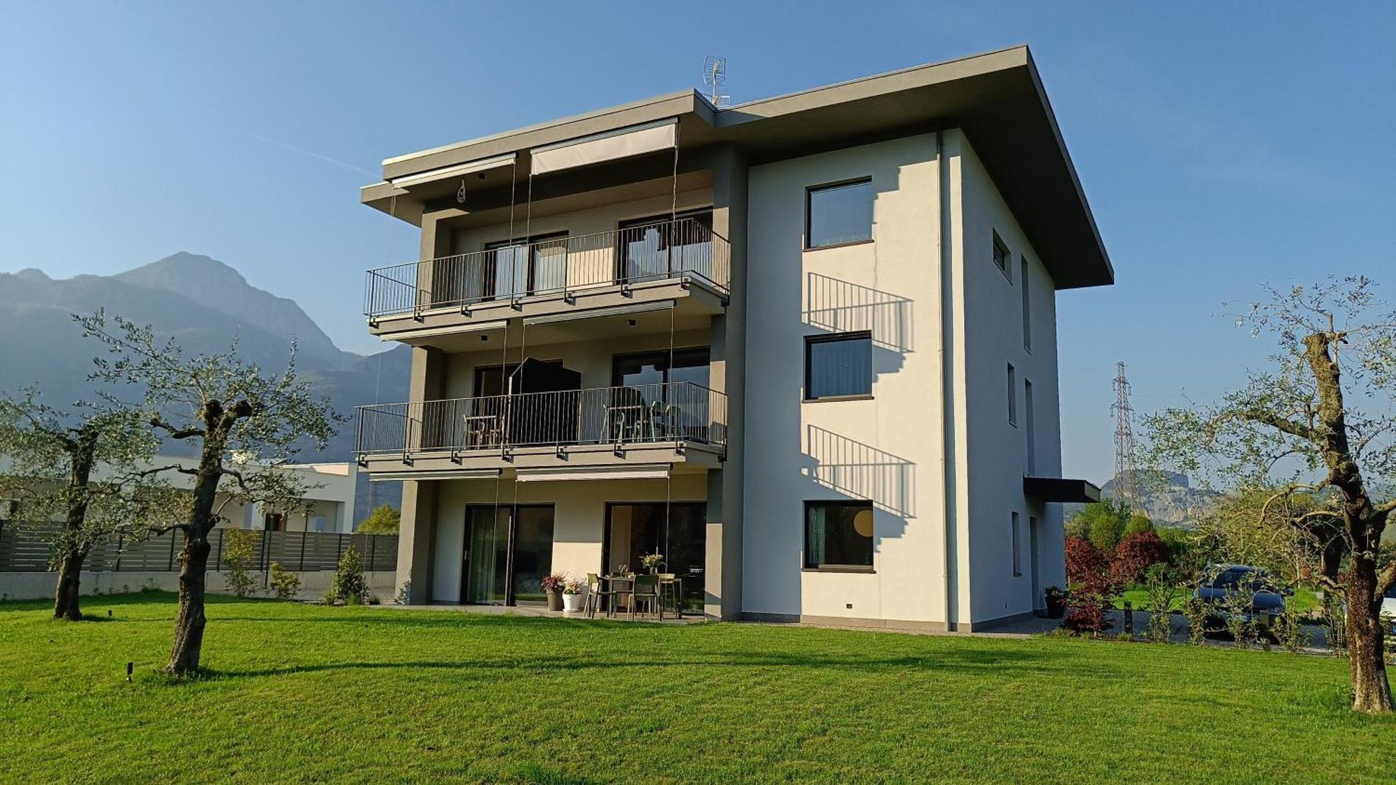 Elvy Garda Living Garden Apartman Riva del Garda Kültér fotó