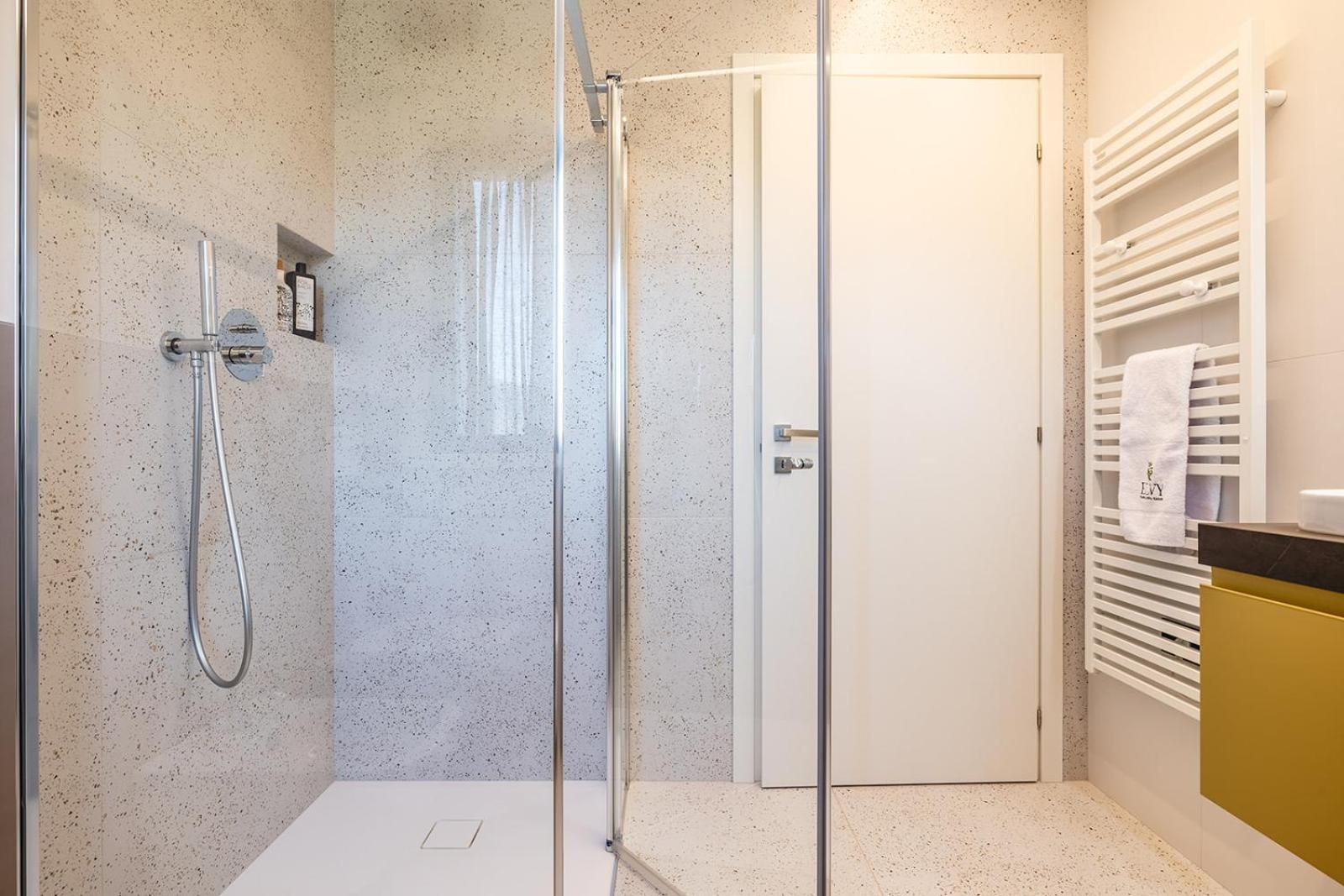 Elvy Garda Living Garden Apartman Riva del Garda Kültér fotó