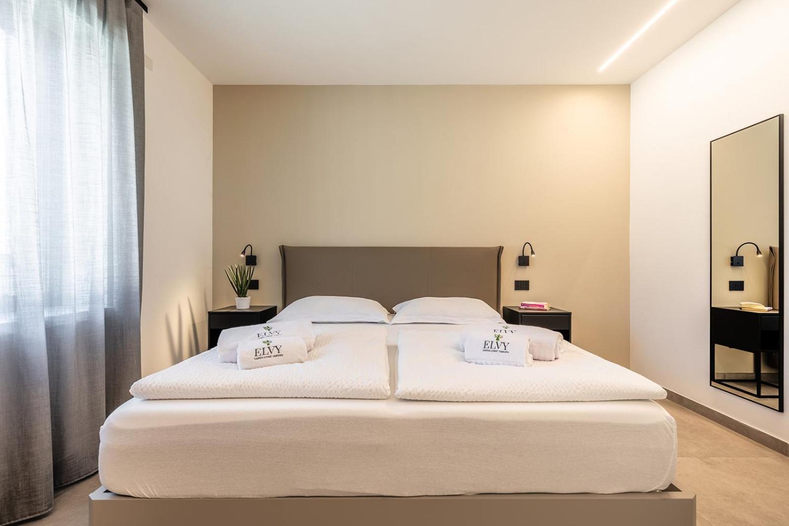 Elvy Garda Living Garden Apartman Riva del Garda Kültér fotó