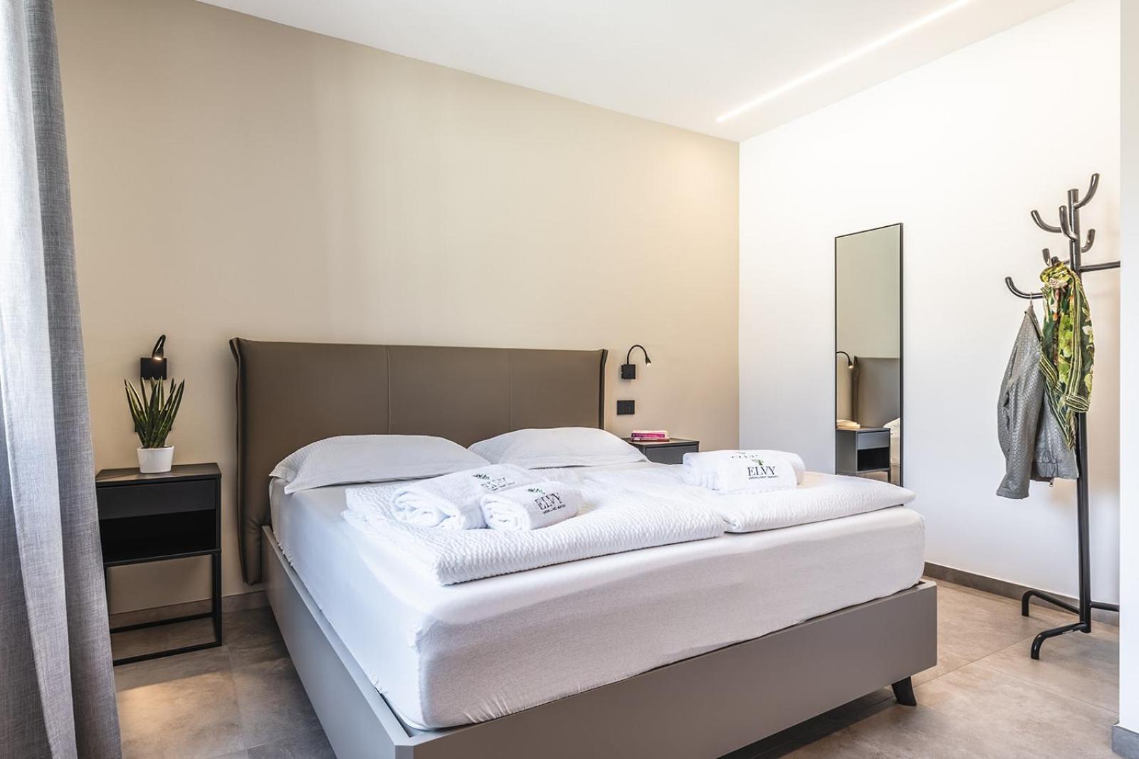 Elvy Garda Living Garden Apartman Riva del Garda Kültér fotó